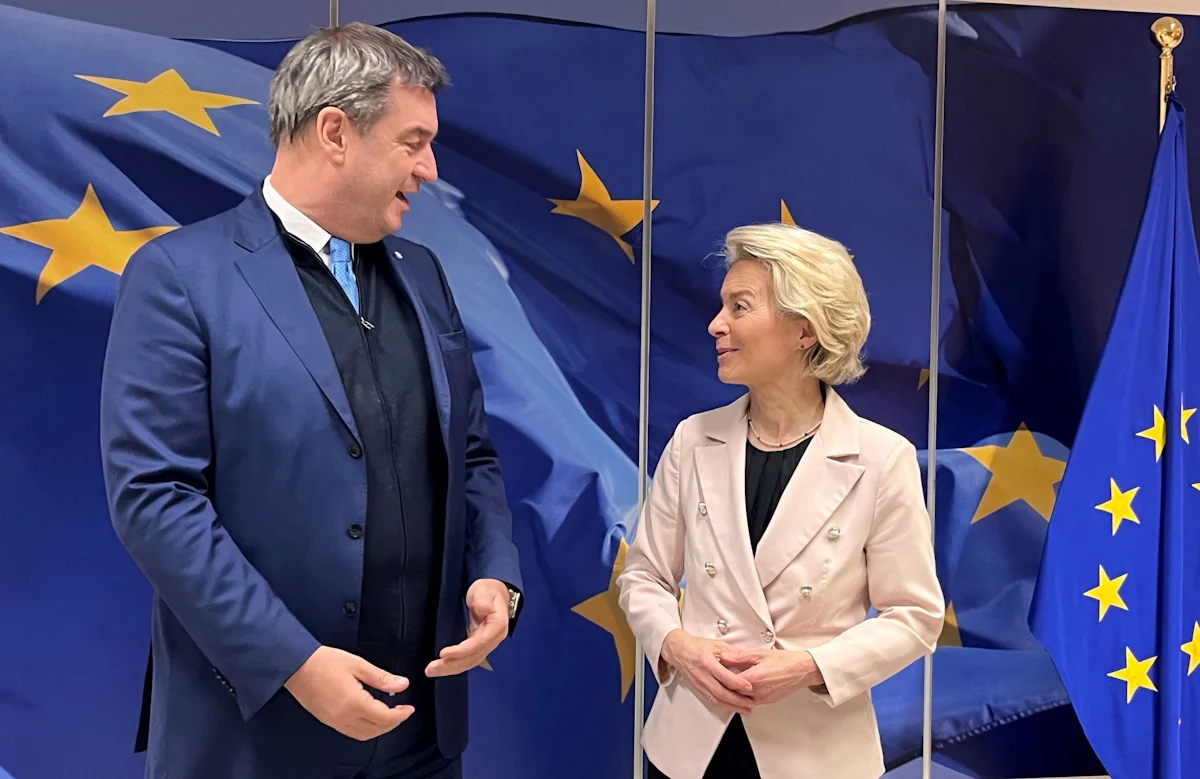 Treffen mit Nato und EU - Söder reist mit vielen Forderungen nach Brüssel - Bayern