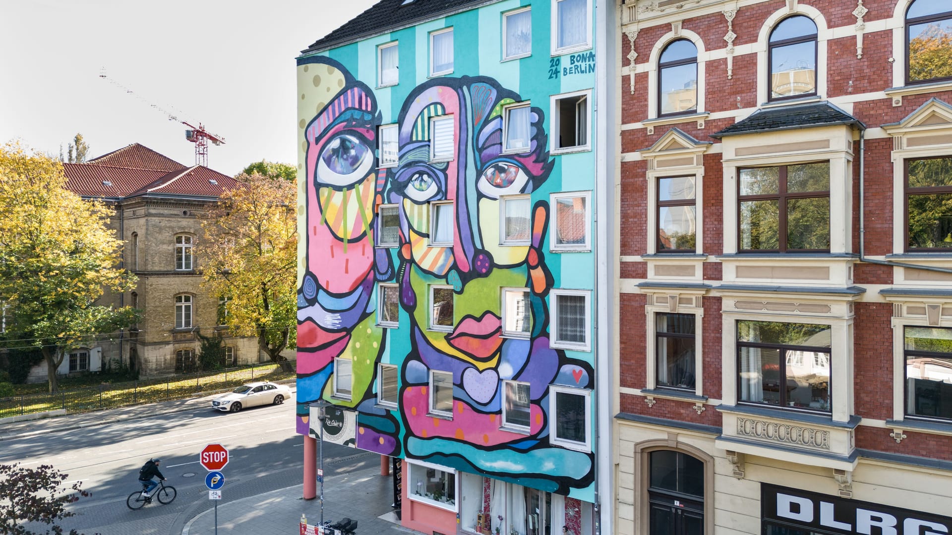 Fassade eines Hauses in der Wendenstraße: Hier entstand im vergangenen Jahr ein Kunstwerk.