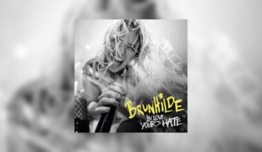 In Love Your's Hate Review • metal.de