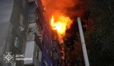 Ukraine News: Selenskij: Russland greift mit 300 Drohnen und Raketen Städte an - Politik