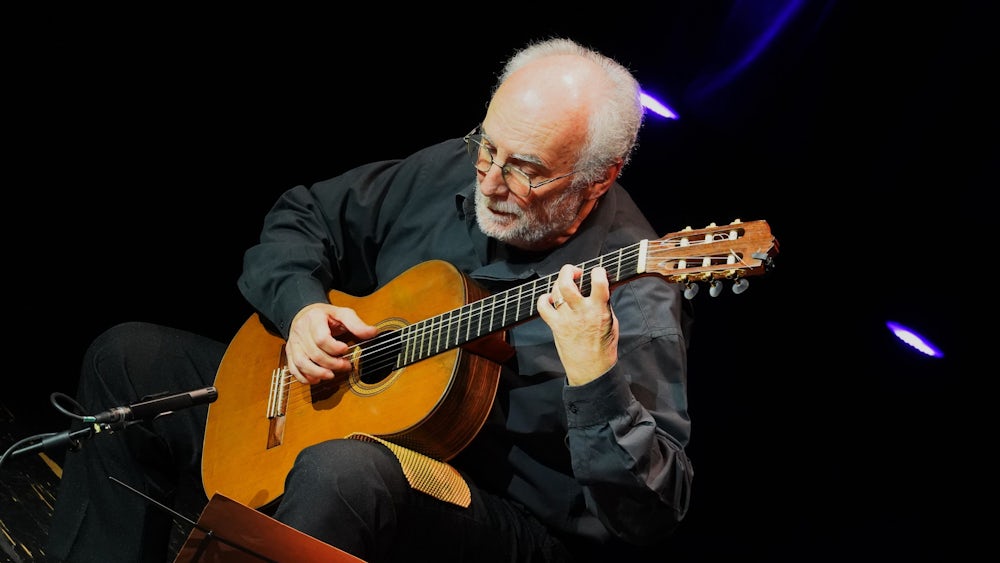 Der Argentinier Maximo Diego Pujol ist nicht nur einer der wichtigsten lebenden Komponisten für Gitarre, er ist auch ein herausragender Tango-Interpret, wie er in Hersbruck demonstrieren wird.