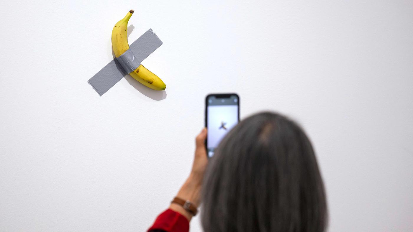 Tourist isst millionenschwere Banane auf