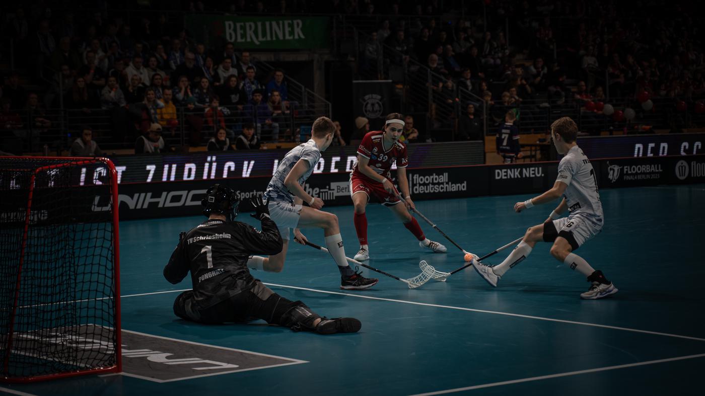 Floorball wächst stark − auch in Berlin