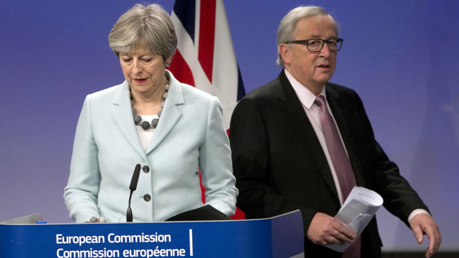 Gehen langsam auf Distanz: die britische Regierungschefin Theresa May und EU-Kommissionspräsident Jean-Claude Juncker.