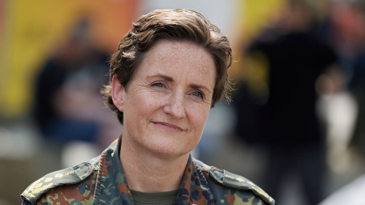 Bundeswehr: Pistorius befördert diese Frau auf Topjob der Bundeswehr – und entlässt zwei Generäle