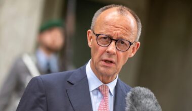 Waffendeal und Zolldrohung: „Deutschland wird sich einbringen“ – Merz lobt Trumps Ukraine-Entscheidung