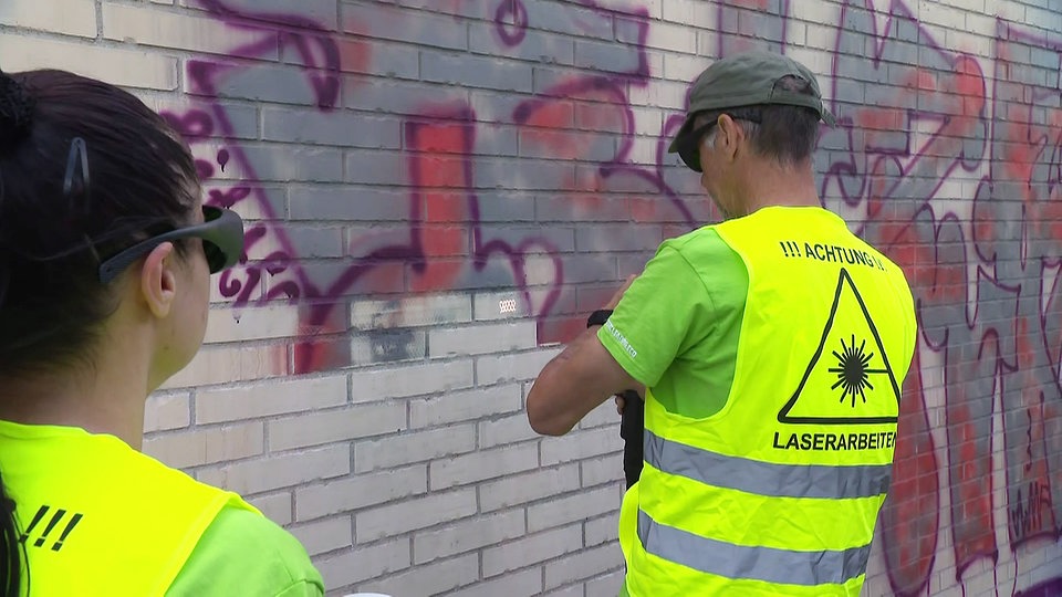 Dresden testet Graffiti-Entfernung mit Lasertechnik