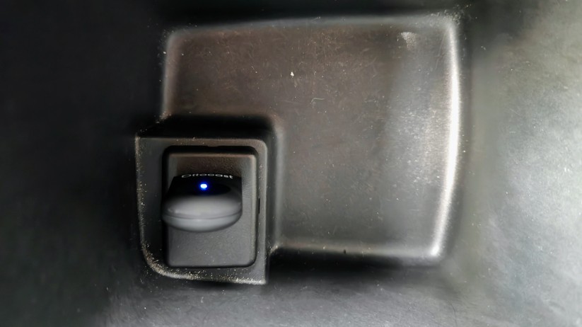 Ottocast Mini Wireless Carplay & Android Auto Adapter
