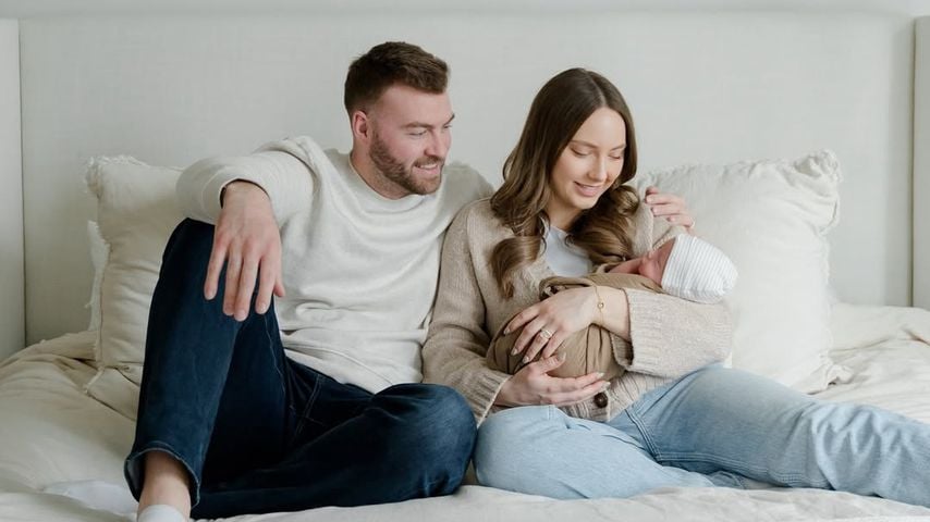 Hailie Mathers mit ihrem Sohn Elliot und ihrem Mann Evan