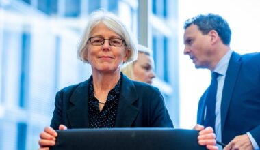 Ärger im Ausschuss – Sudhof darf nur vertraulich über Spahn sprechen