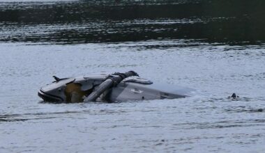 Hubschrauber in Sachsen in Fluss gestürzt