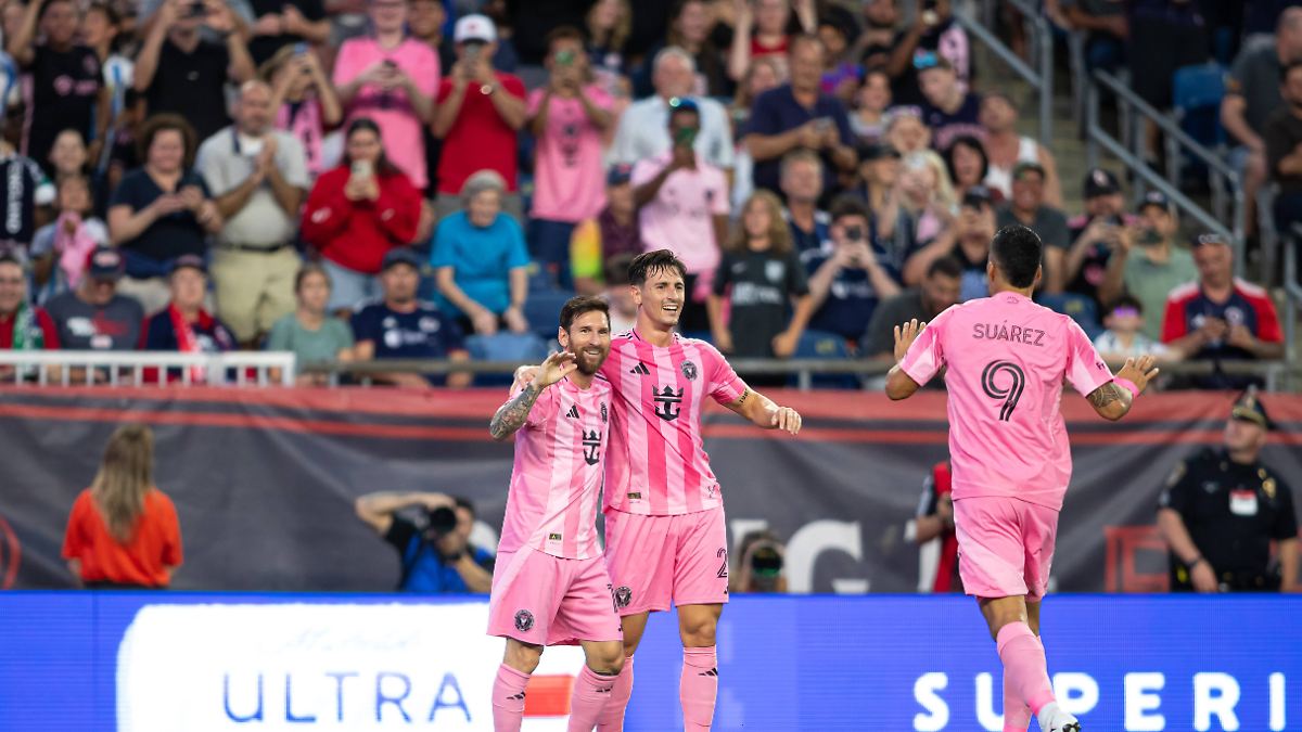 07:03 Messi sichert sich mit Super-Serie einen Rekord - N-TV