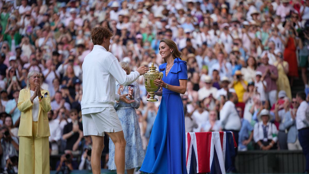 Die lange Alcaraz-Serie reißt: Jannik Sinner erfüllt sich in Wimbledon den "Traum der Träume"