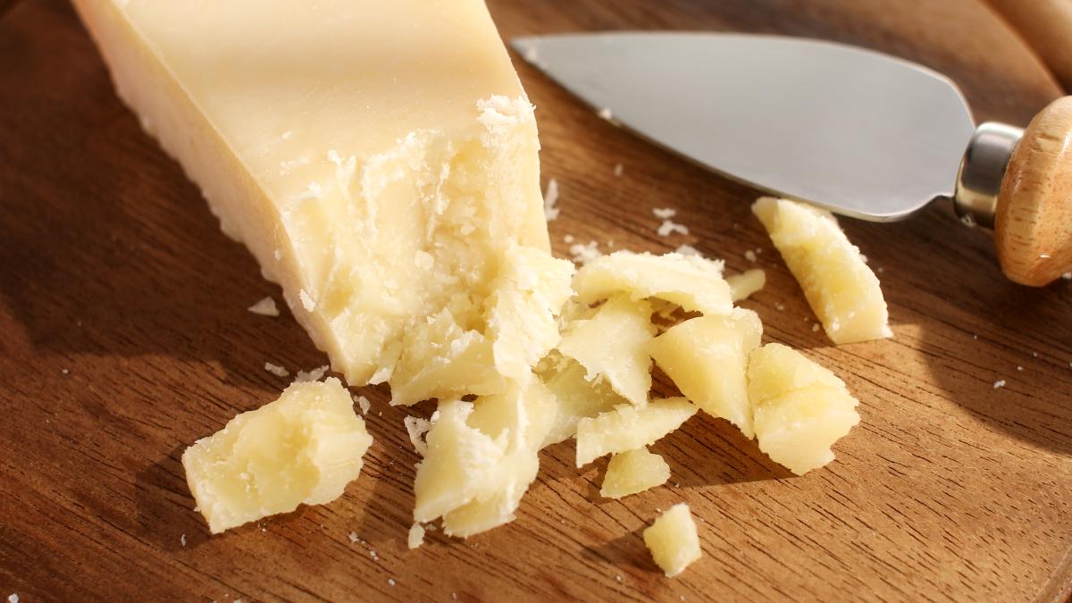 66 Packungen dabei: Polizei Bielefeld schnappt Parmesan-Dieb