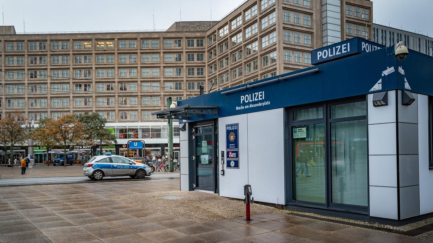 Ex-Polizist zu Bewährungsstrafe verurteilt – frühere Kollegen freigesprochen