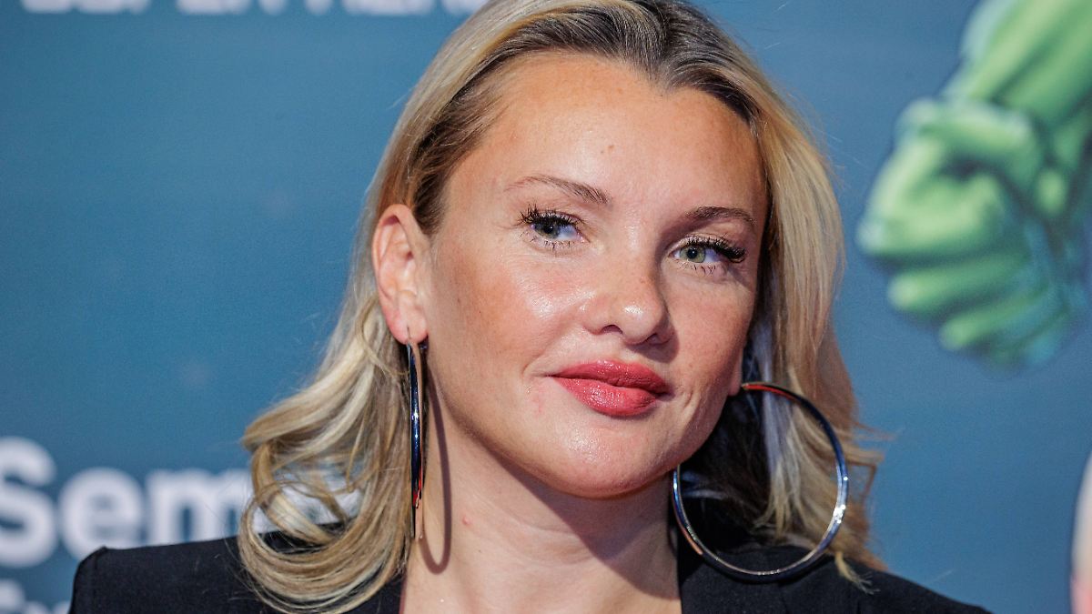 "Schlag ins Herz": Warum Evelyn Burdecki kein Glück bei Männern hat