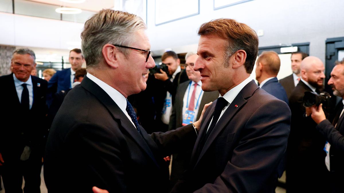 Premier Starmer in Den Haag: Briten kündigen Kauf atomwaffenfähiger Kampfjets an