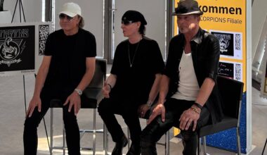Bonn: Scorpions präsentieren eigene Briefmarke zum Bandjubiläum