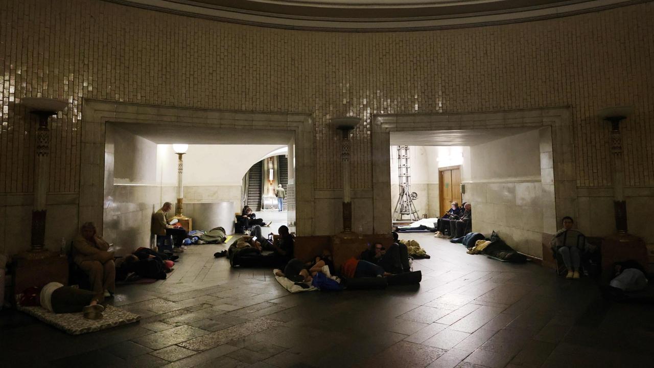 Ukraine-Liveblog: ++ Massiver russischer Drohnenangriff auf Kiew ++