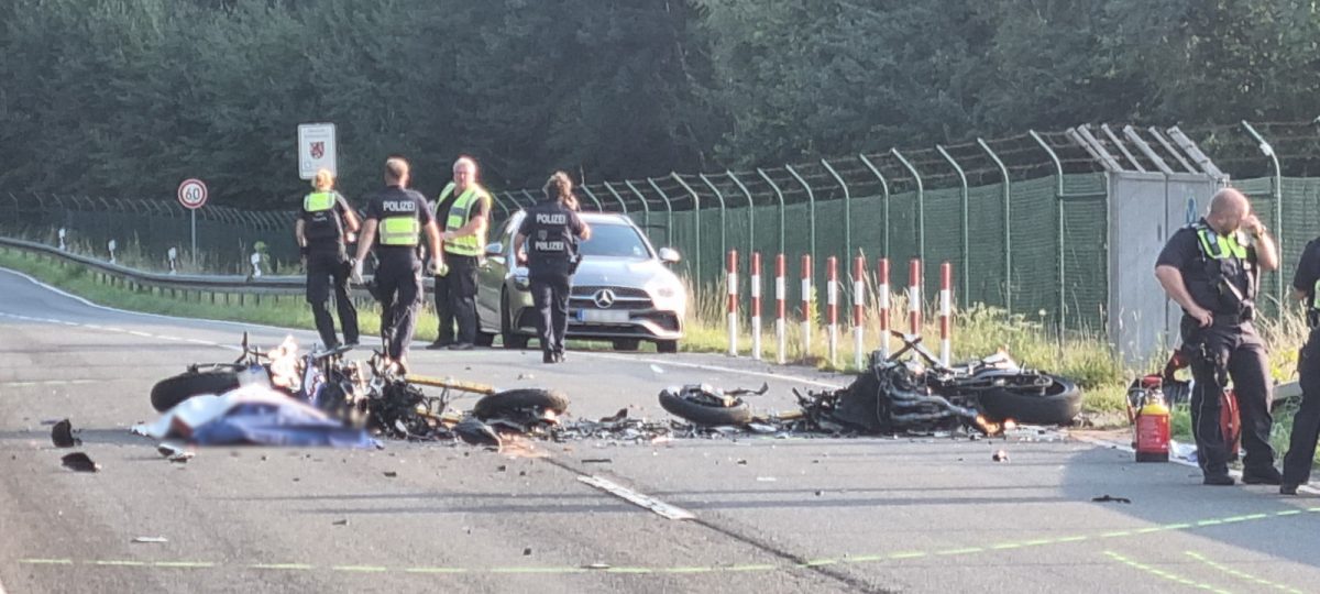 Tragischer Unfall in Nähe von Flughafen Köln/Bonn! Zwei Motorradfahrer tot