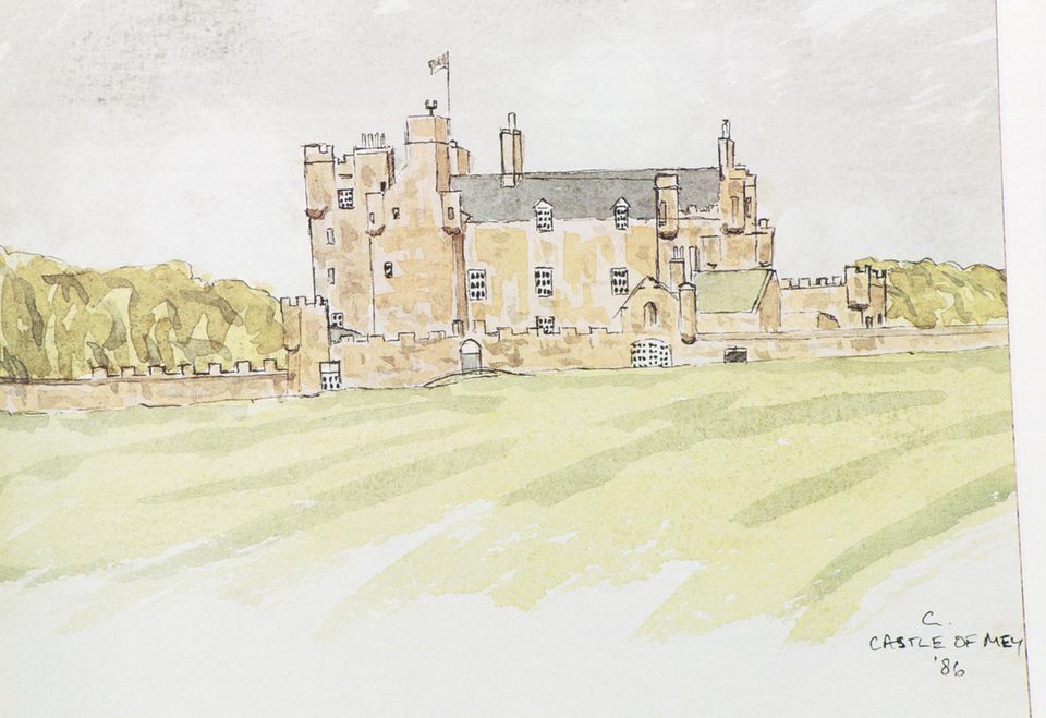 Heute malt König Charles sehr viel kompetenter als 1986, als er dieses Bild vom Castle of Mey, dem schottischen Landsitz seiner Großmutter, zu Papier brachte