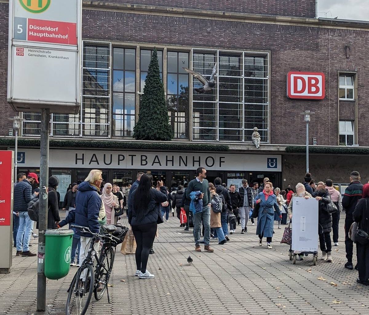 Aufenthaltsfläche für Drogenszene: Dauerhafte Lösung geplant