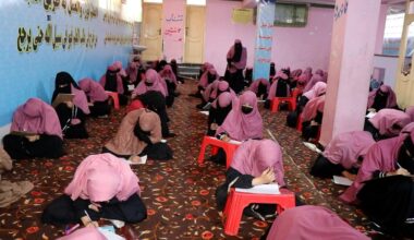 Mädchen in Afghanistan: Koranschule muss reichen