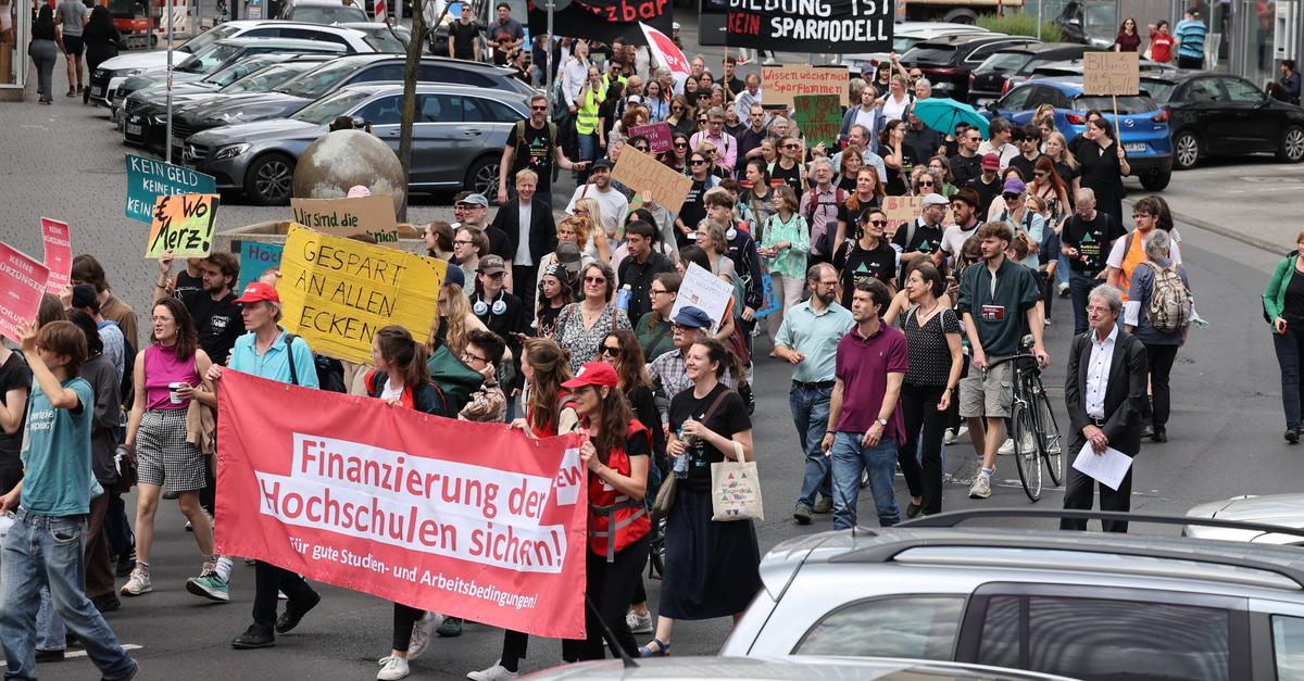 Hochschule Rhein-Main muss künftig deutlich sparen