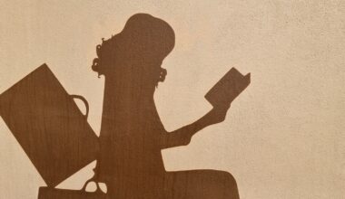 Stadtbibliothek lädt zu „Märchenzauber – Geschichten erzählen im Kamishibai-Bildtheater“ ein