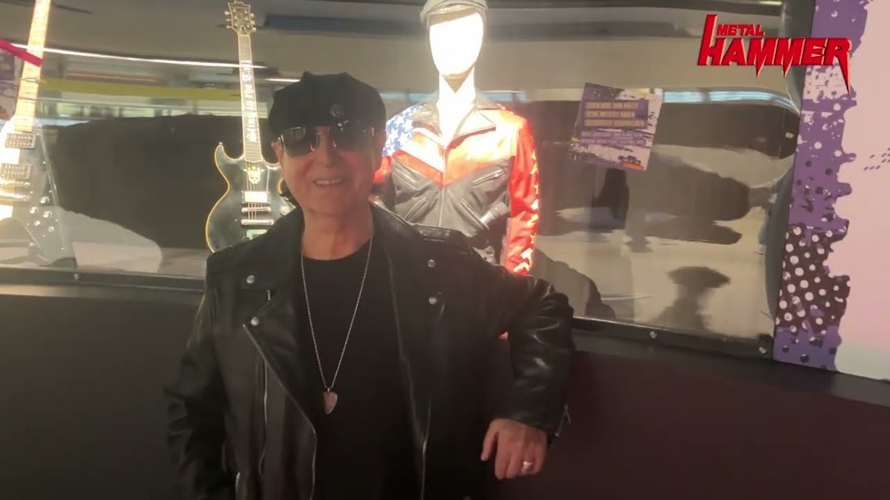 Scorpions besuchen ihre Ausstellung am Hannover Airport (Video)