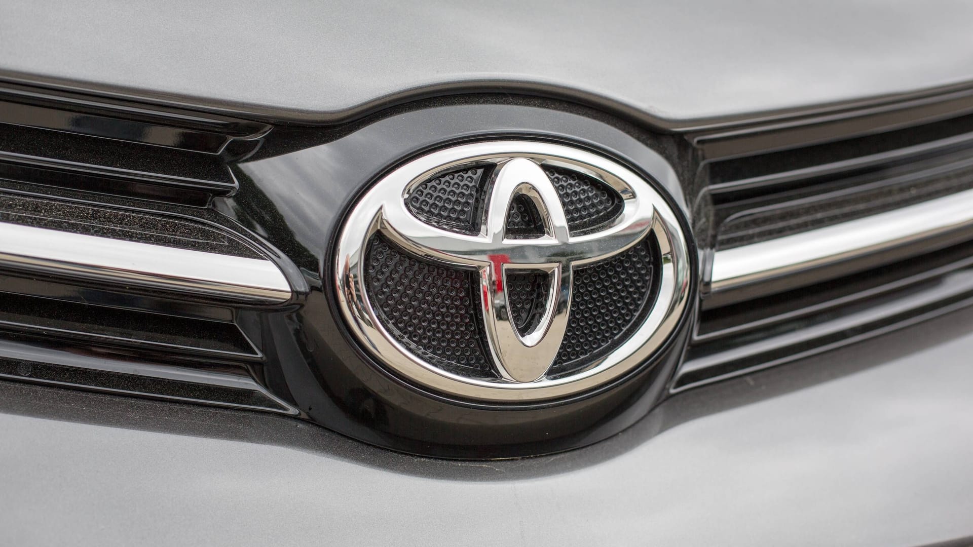 Logo von Toyota (Symbolfoto): Besitzer japanischer Modelle sollten in Hannover besonders aufpassen.