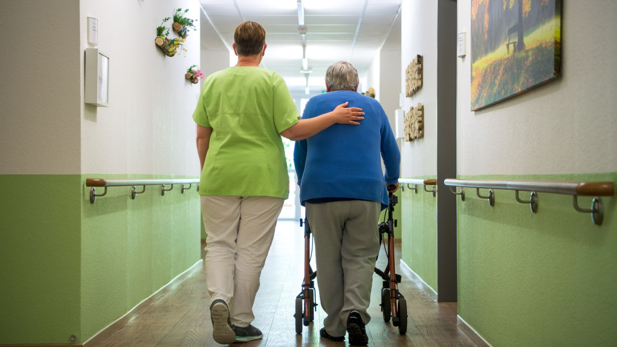 In Bremen sind Pflegeheim-Zuzahlungen am höchsten