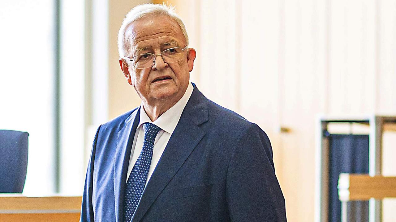 Landgericht stoppt Verfahren gegen Winterkorn vorläufig