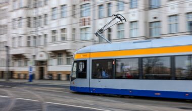 Seniorin stirbt nach Unfall mit Straßenbahn in Leipzig