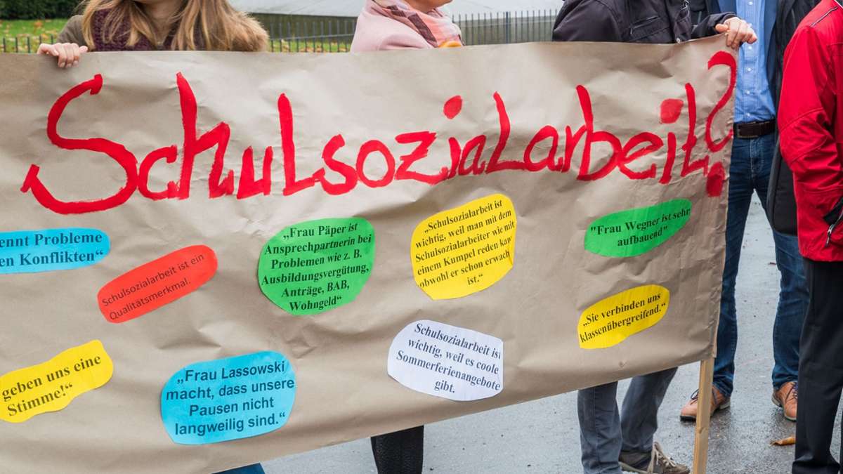 Schulen in Stuttgart: Land plant Kürzungen bei Schulsozialarbeit – „Politik der Herzlosigkeit“