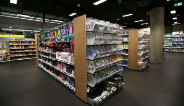 Shopping am Flughafen: Neue Drogerie „Budni“ eröffnet im Stuttgarter Flughafen - News
