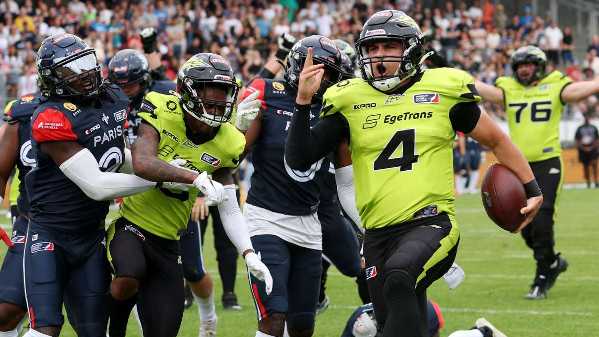 Beste Saisonleistung der Footballer: So fertigt Stuttgart Surge im Topspiel die Paris Musketeers ab