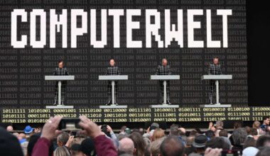 Kraftwerk auf dem Schlossplatz: Die Mensch-Maschinen in Stuttgart