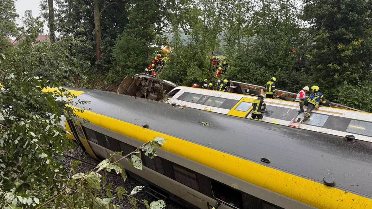 Zugunglück: Zugunglück in Baden-Württemberg: Was wir wissen – was nicht