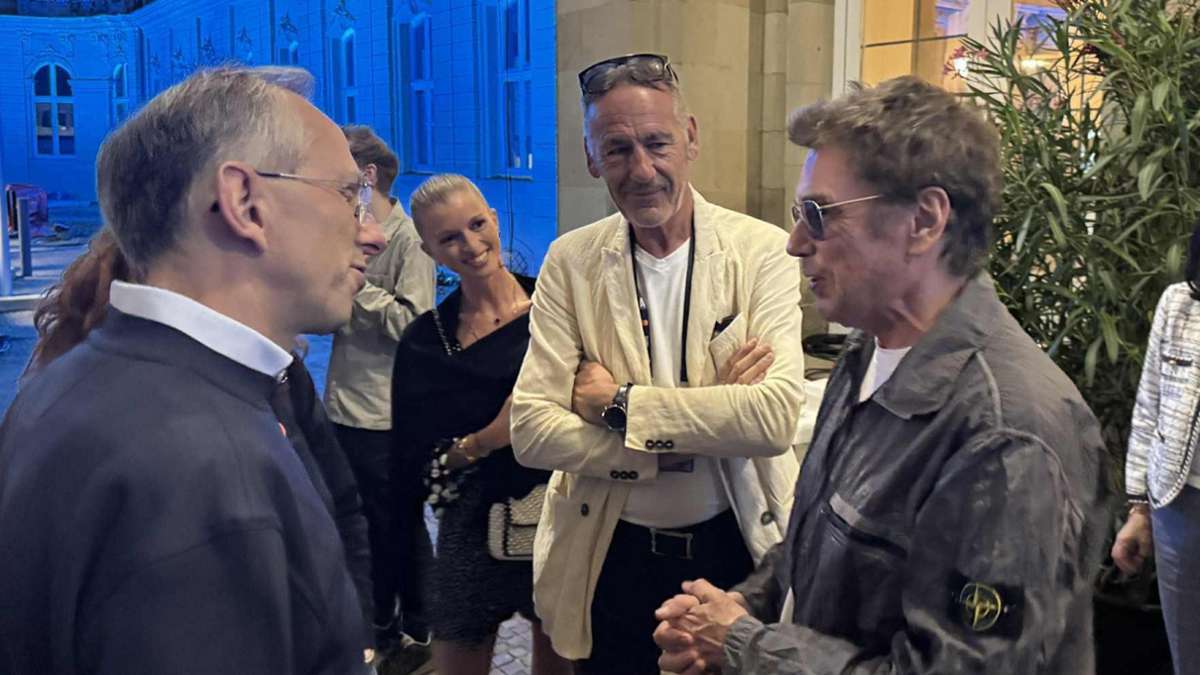 Jazz Open in Stuttgart: Jean-Michel Jarre feiert Tourfinale backstage mit dem Ferrari-Chef