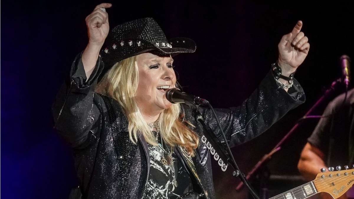 Konzert in der Liederhalle: Melissa Etheridge und der Dampfzug der Liebe - Kultur