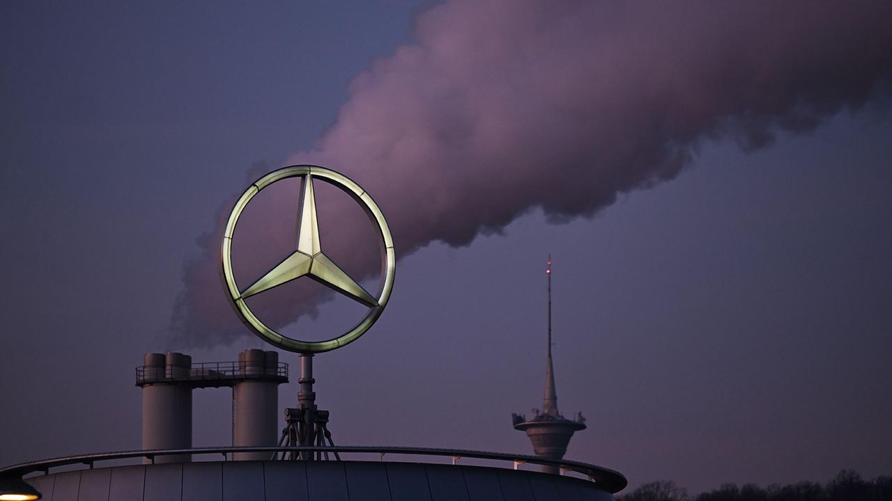 Mercedes ruft weltweit mehr als 200.000 Vans zurück