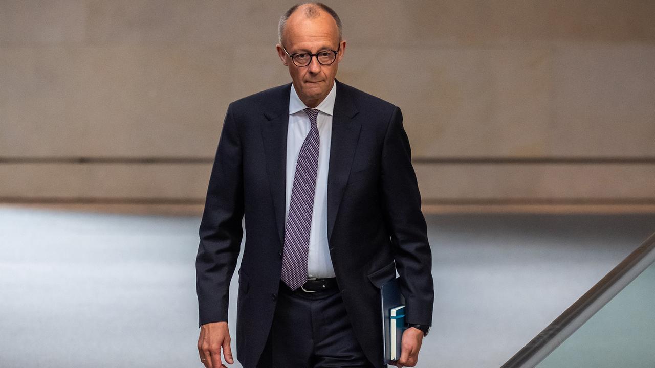 "Investitionsgipfel": Halb volle Gläser im Kanzleramt