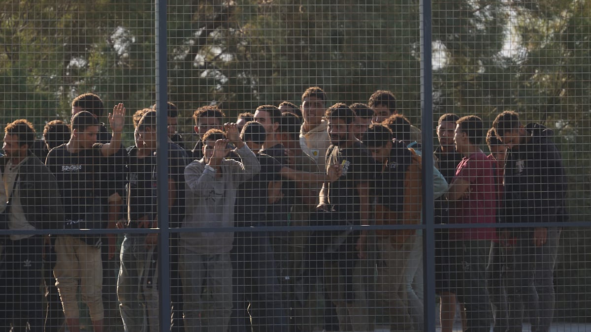 Griechenland plant drastische Maßnahme gegen Migranten – Ausreise oder drei Jahre Gefängnis