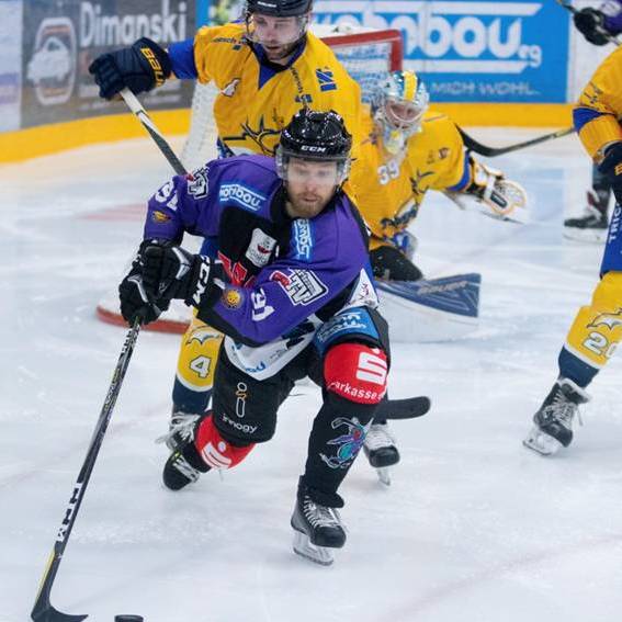 Eishockey in Essen: Verein sichert Platz in der Regionalliga West 2025/26