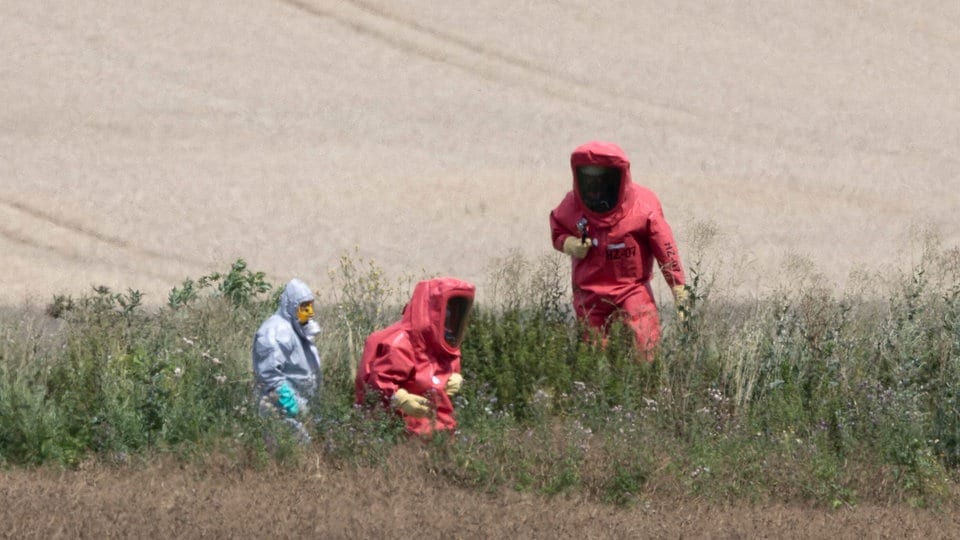 Chemie-Großeinsatz im Harz: Arsen-Behälter gestohlen und verteilt, Polizei sucht weiter nach Behältern - MDR