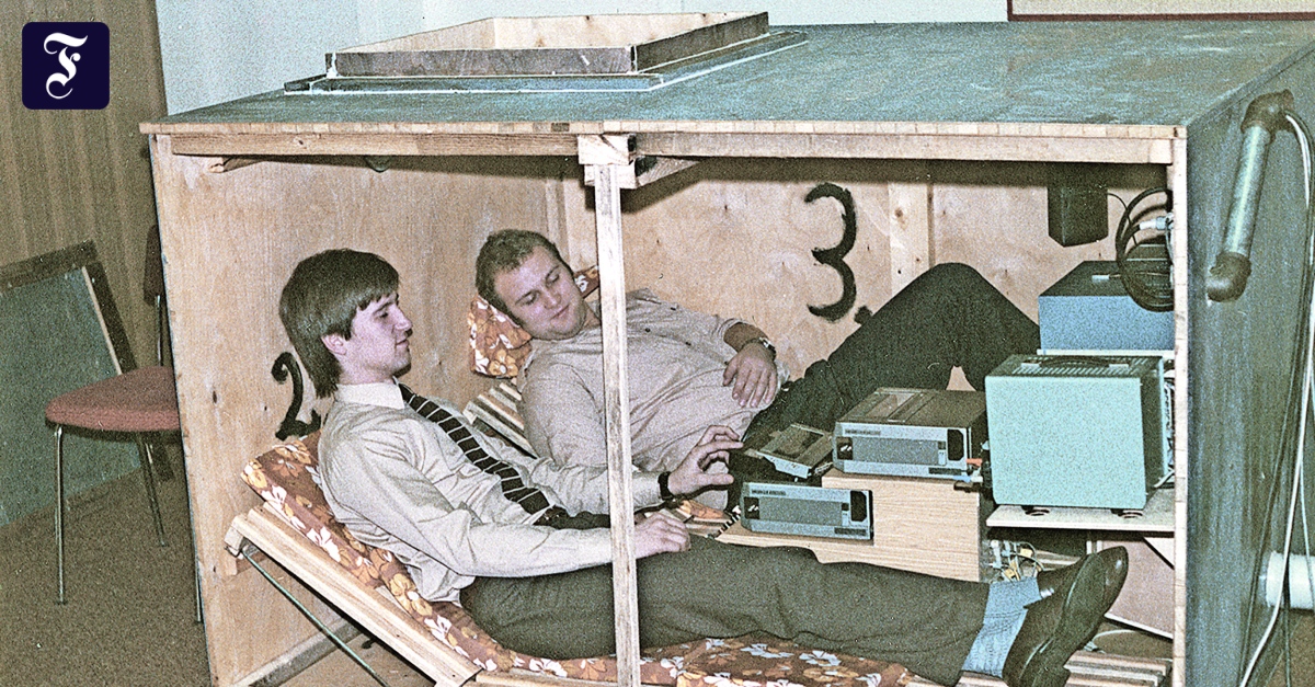 Philipp Springers Buch „Die Hauptamtlichen“