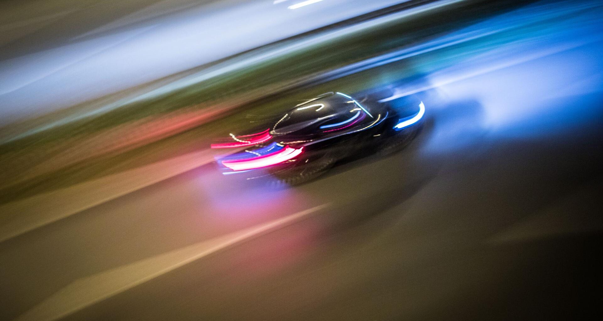 Zivilstreife stoppt jungen Raser in Wiesbaden | hessenschau.de