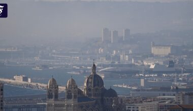 Waldbrand bei Marseille noch nicht gelöscht