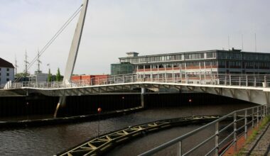 Bremen: Was passiert mit der Fußgängerbrücke über den Vegesacker Museumshafen?